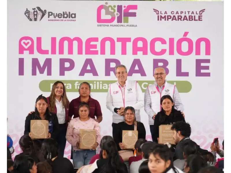 Entrega Pepe Chedraui 3 mil apoyos alimentarios en San Andrés Azumiatla