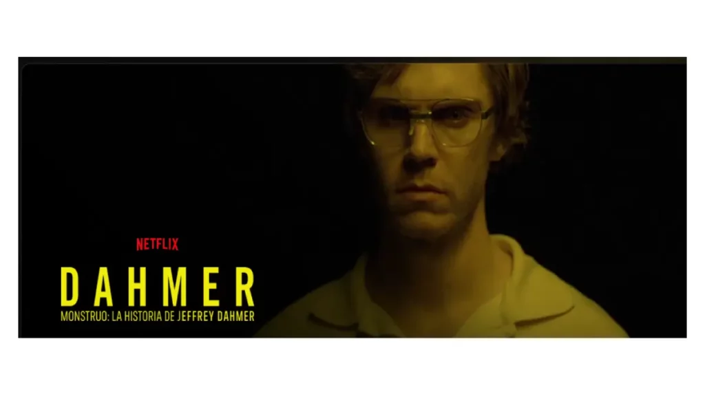 Dahmer Monstruo: La historia de Jeffrey Dahmer.