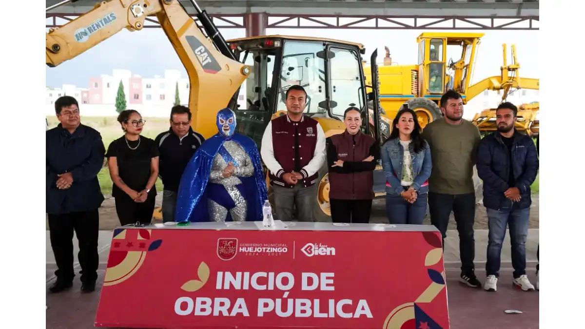 Impulso histórico al deporte en Huejotzingo: Roberto Solís pone en marcha la rehabilitación de tres canchas de fútbol; Suman ya cuatro de cinco