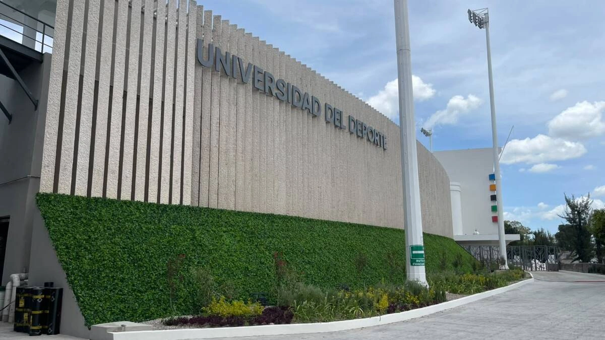 Todo esto tiene la Universidad del Deporte de Puebla: lleva un 90% de avance 