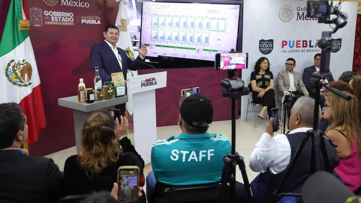“Hay fuego amigo” contra funcionarias candidateables de mi gobierno: Armenta