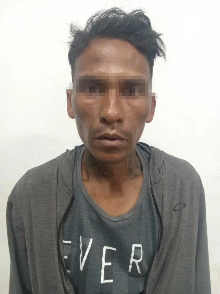 César es otro de los cuatro asaltantes a tiendas Oxxo detenidos.