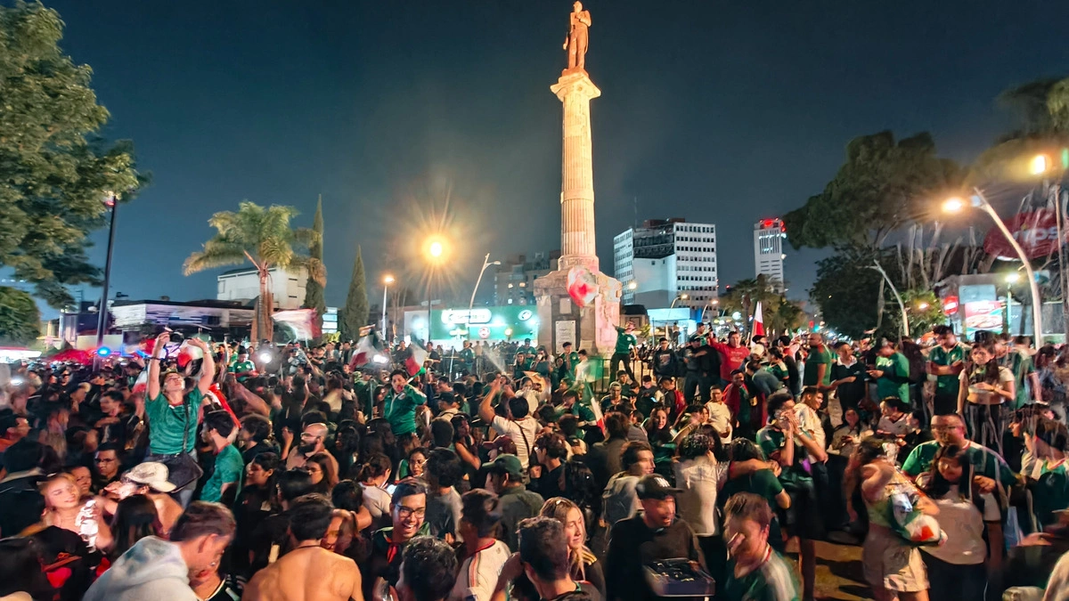 Habrá cierres viales en la Avenida Juárez por el México vs Inglaterra