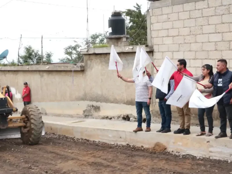 Obras con sentido social en Atlixco; Gobierno de Ariadna Ayala impulsa la construcción de la calle revolución