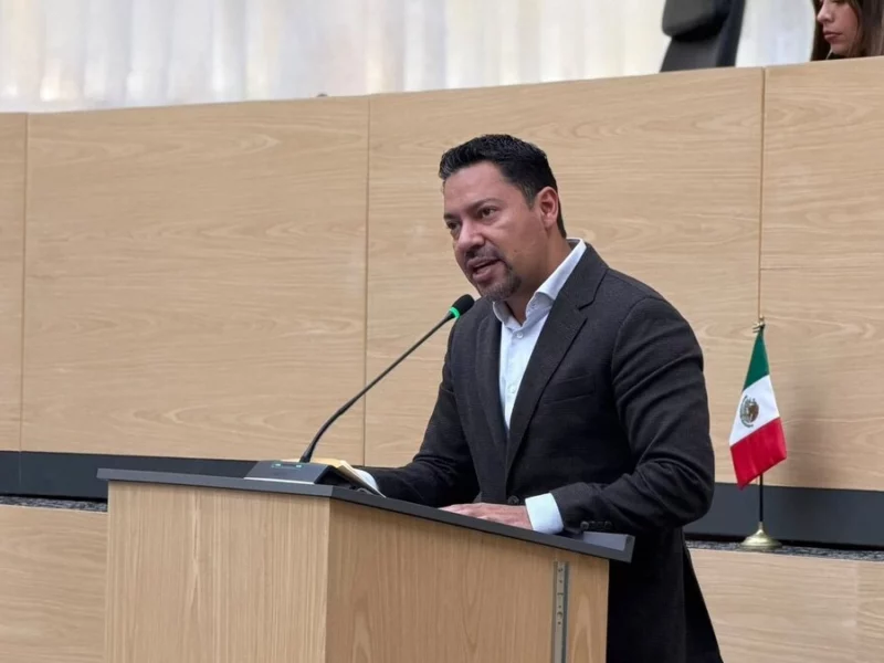 Villegas propone crear una comisión contra narcocandidatos en Puebla