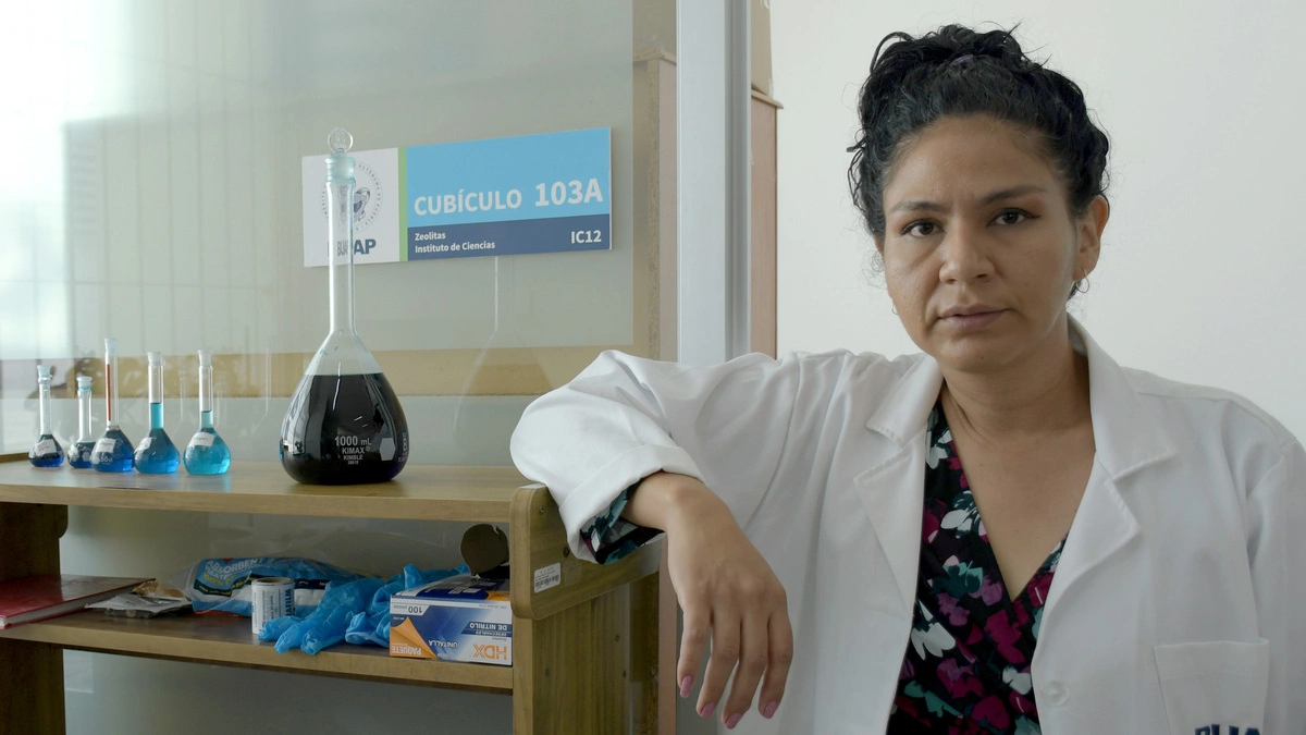 Desarrolla investigadora BUAP proyecto para remover contaminantes en cuerpos de agua