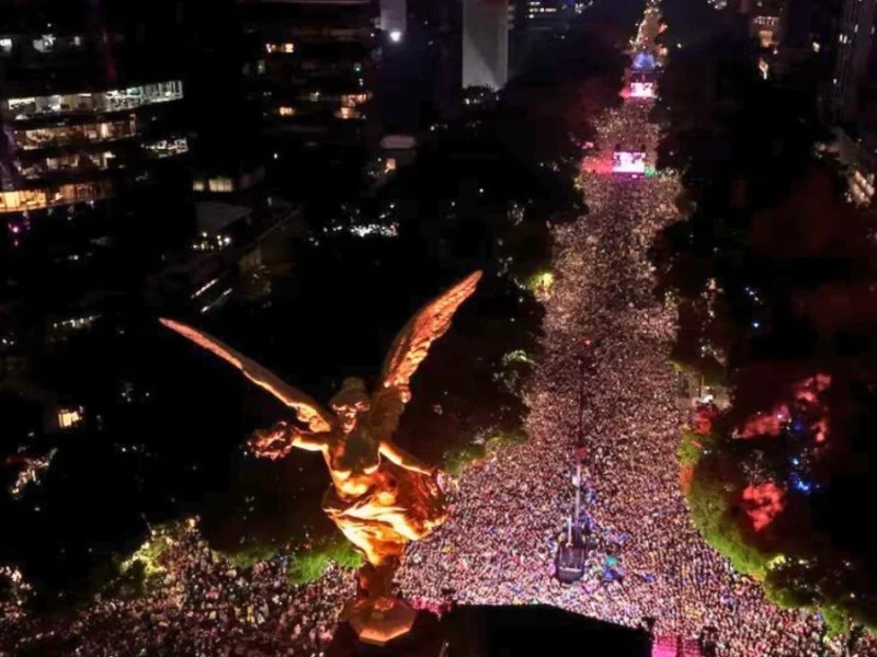 Festejos por el México vs Ecuador en el Ángel de la Independencia dejan cuatro muertos 