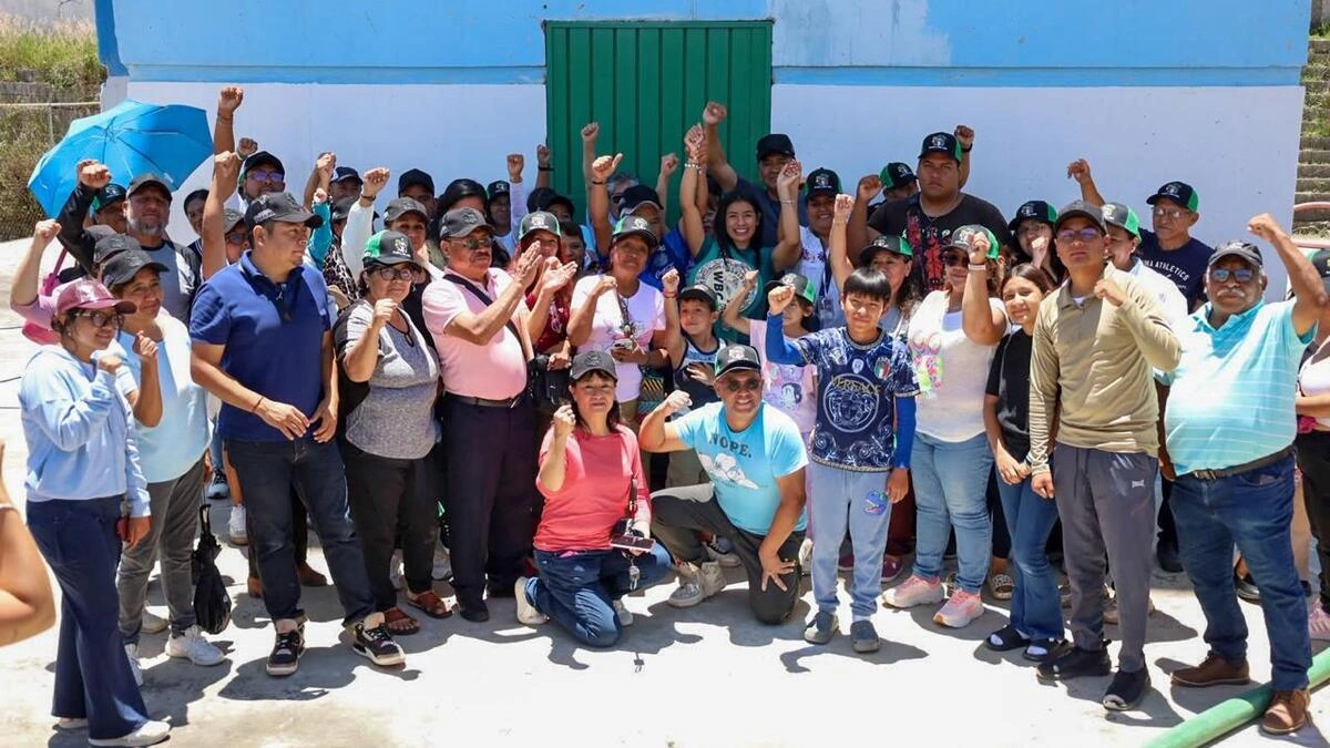 Gaby Sánchez anuncia suministro de agua potable con pipas en Geo Villas del Sur