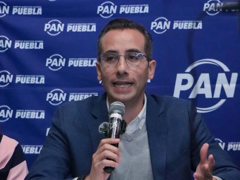 Riestra, el dirigente del PAN en Puebla dice que no tiene postura a favor o en contra del Cablebús