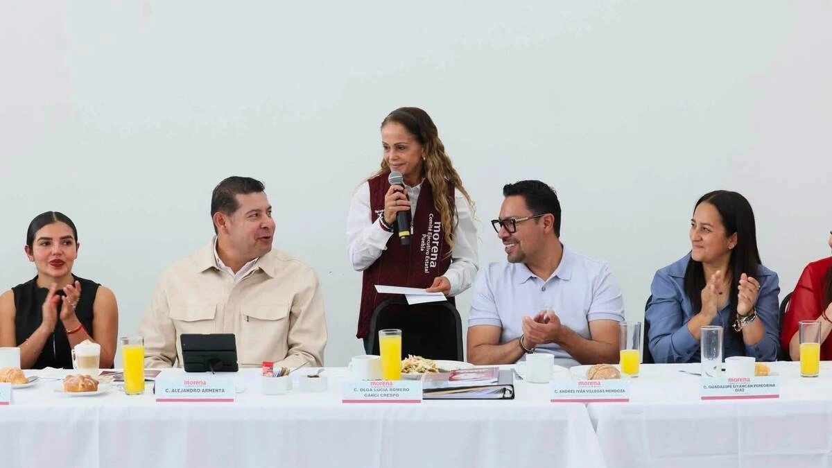 Armenta presenta avance de obras ante Consejo de Morena en Puebla