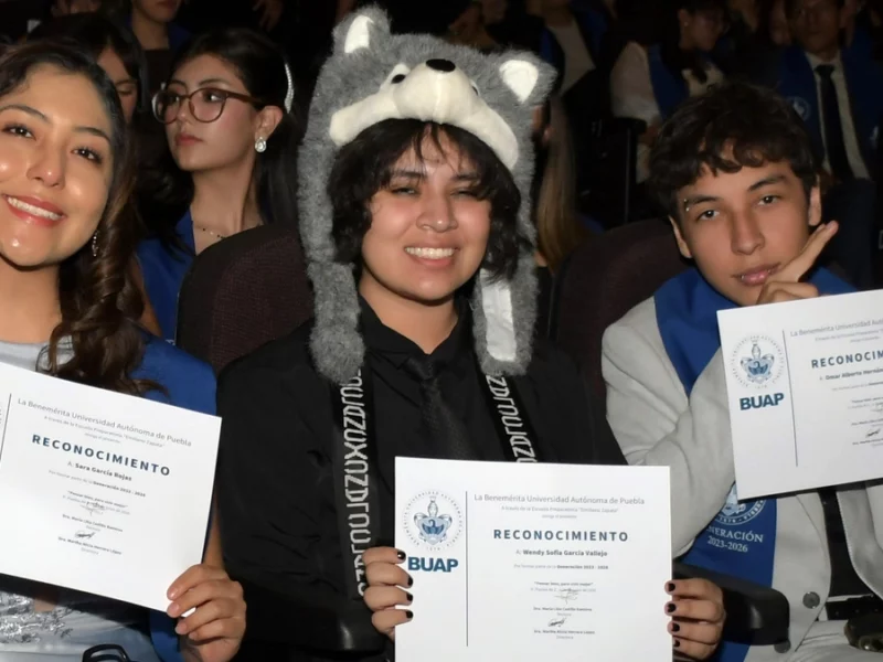 Graduados llevan el sello de la Prepa Zapata: rectora Lilia Cedillo
